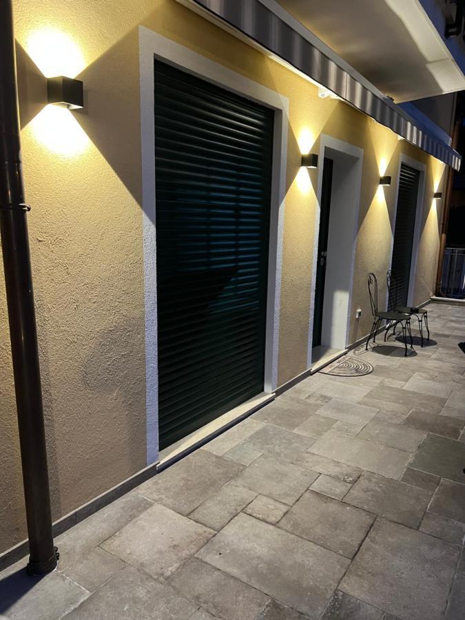 Apartamento Corso Montecarlo Ventimiglia Exterior foto